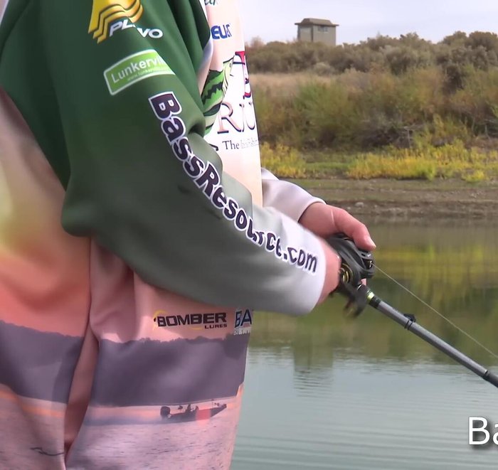 Make the pauses irregular and erratic in length.