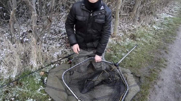 Place the fish on an unhooking mat.