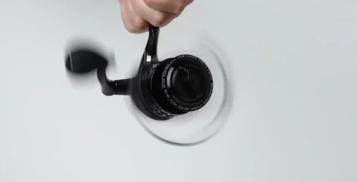 Centilike Spinning Fishing Reel Review: Robust construction, smooth and powerful drag system, lightweight design, precise casting, high-quality bearings, advanced sealing technology.