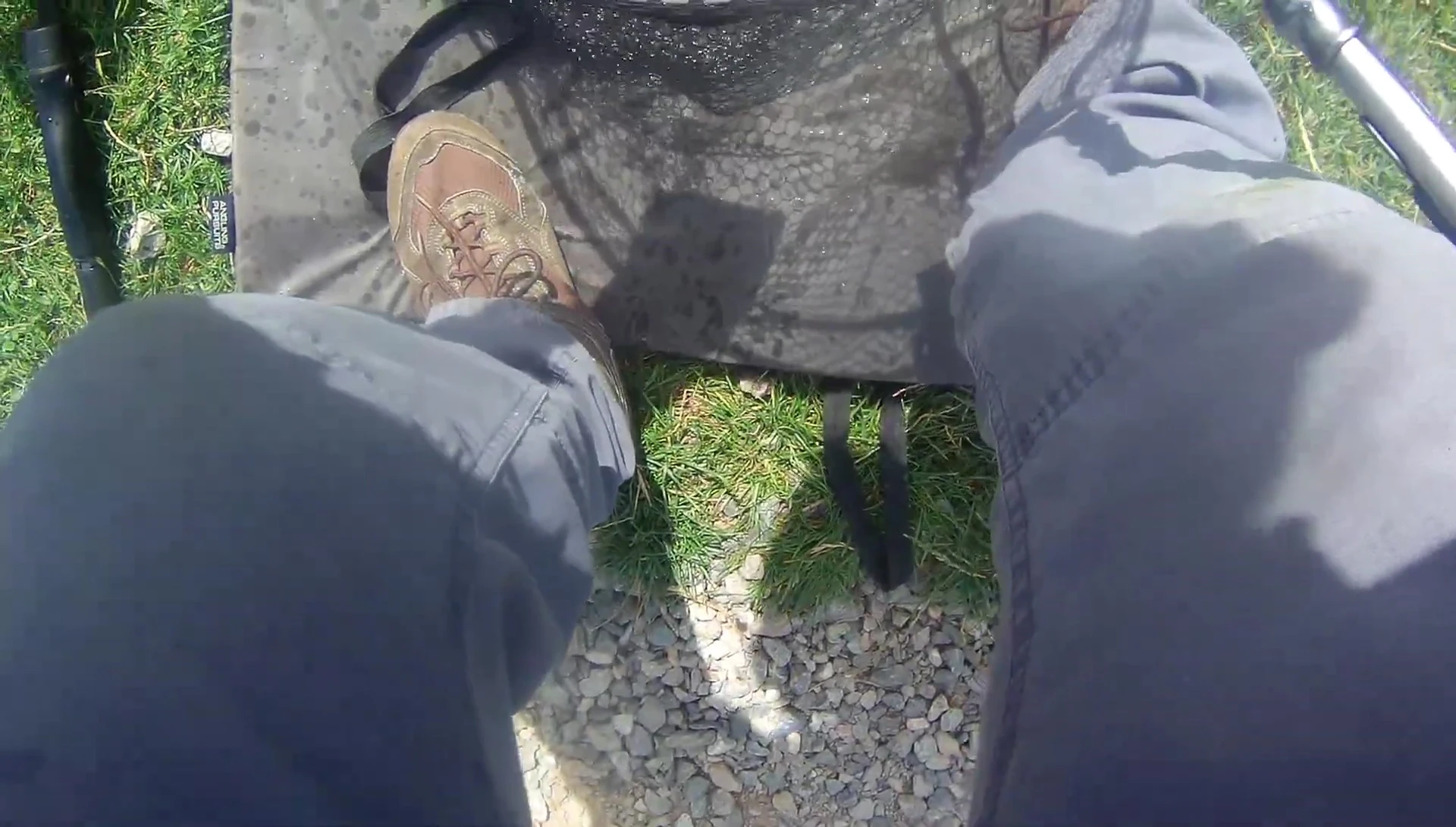 The Greys GX landing net shown alongside its price