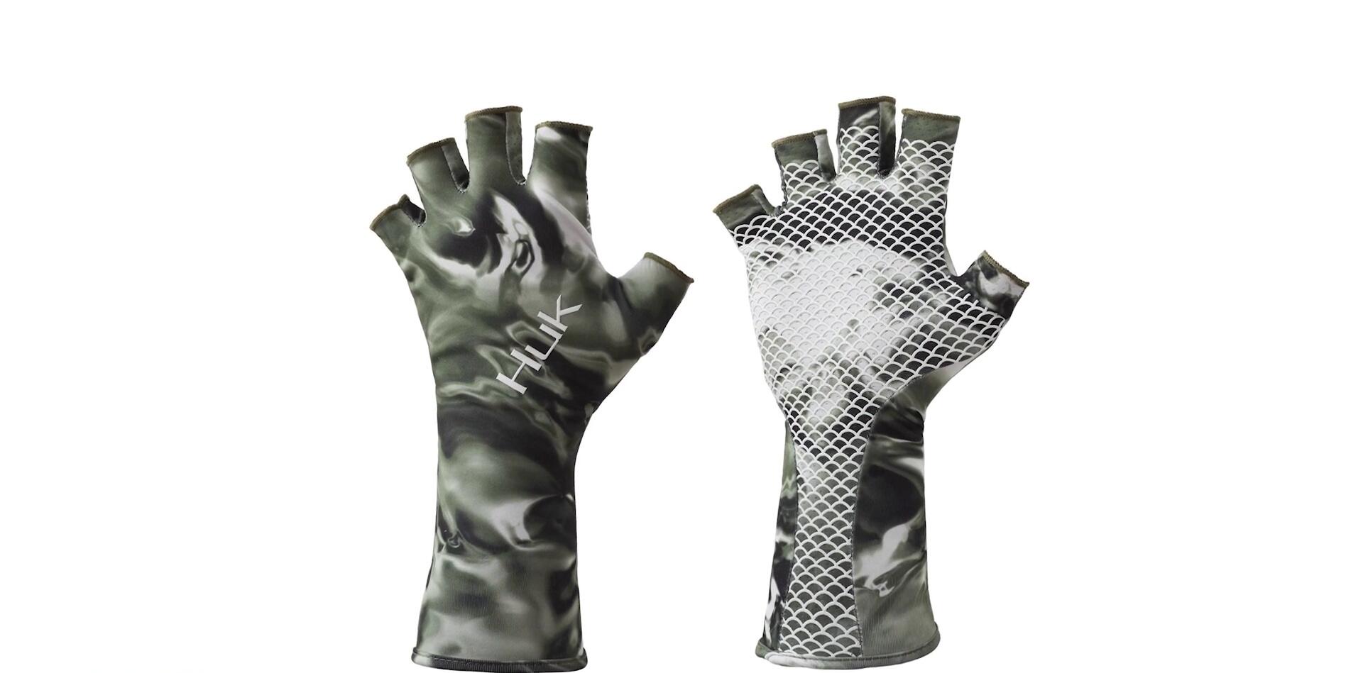 Displaying the Huk Sun gloves.