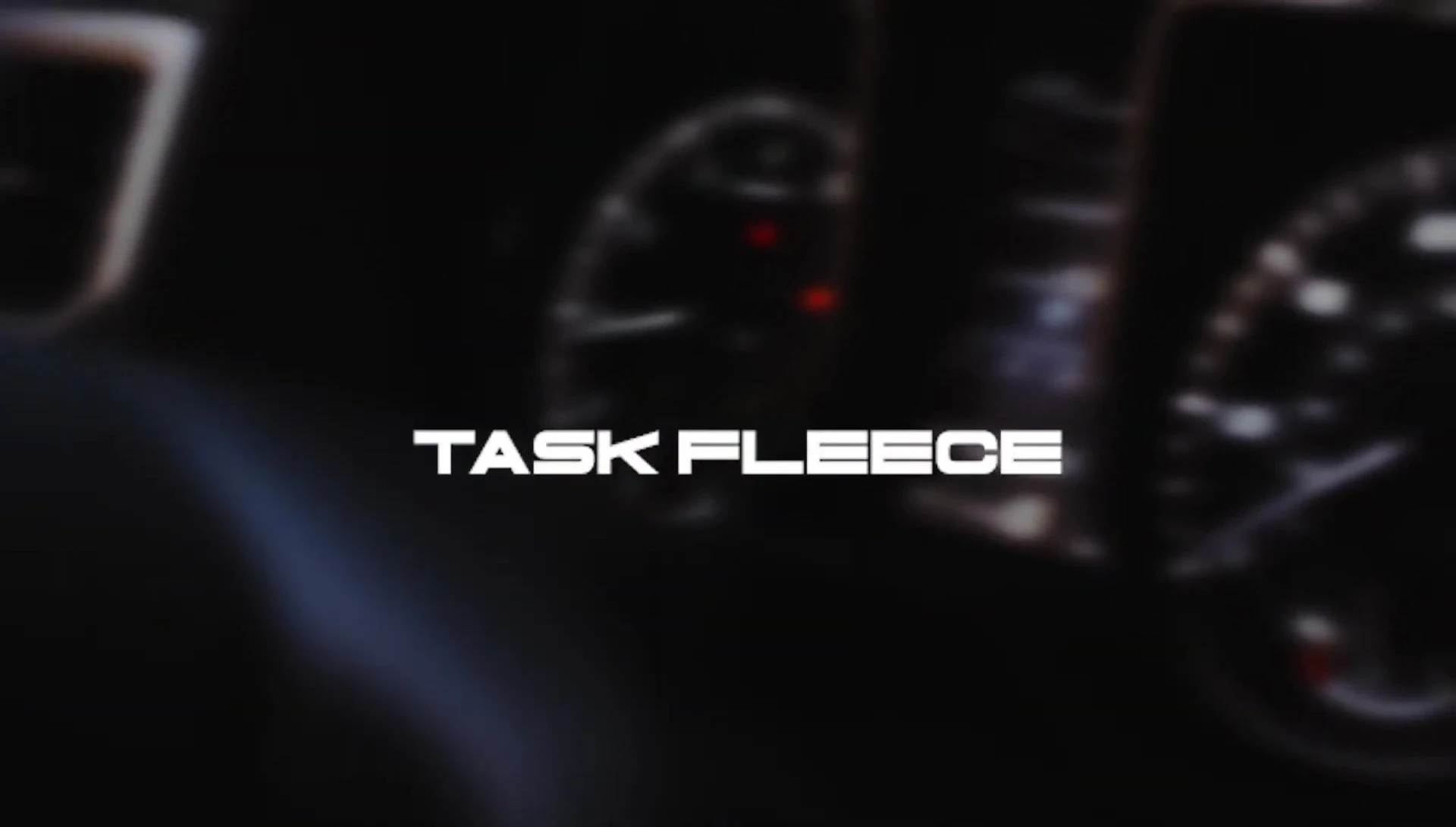 Tech Fleece gloves displayed