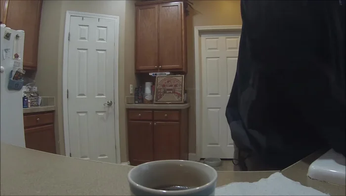 Clean any remaining rust residue with a cloth or brush.