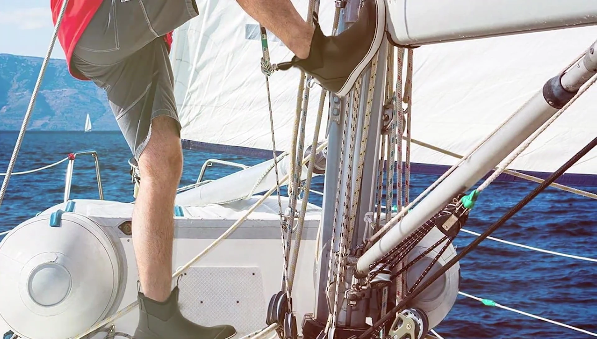 Highlighting the waterproof material