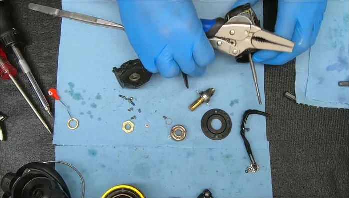 Address the fused block and post issue, carefully separating them.