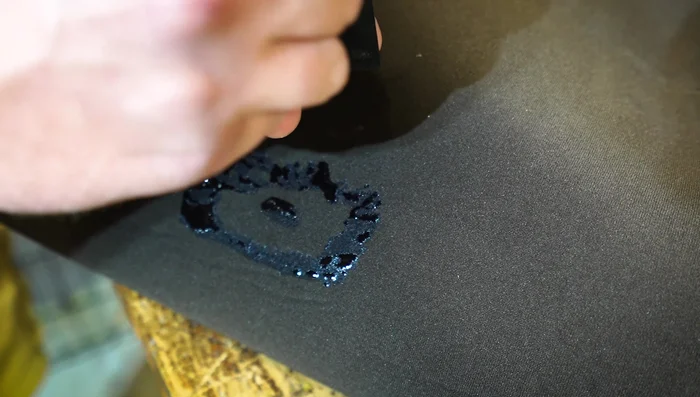 Apply glue to the patch itself.