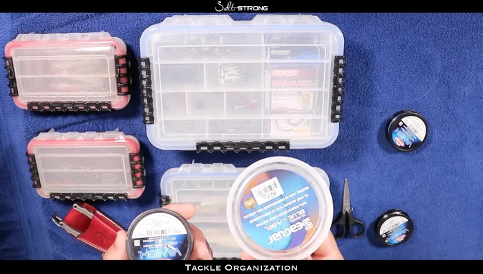 Use small spools of leader line to save space.