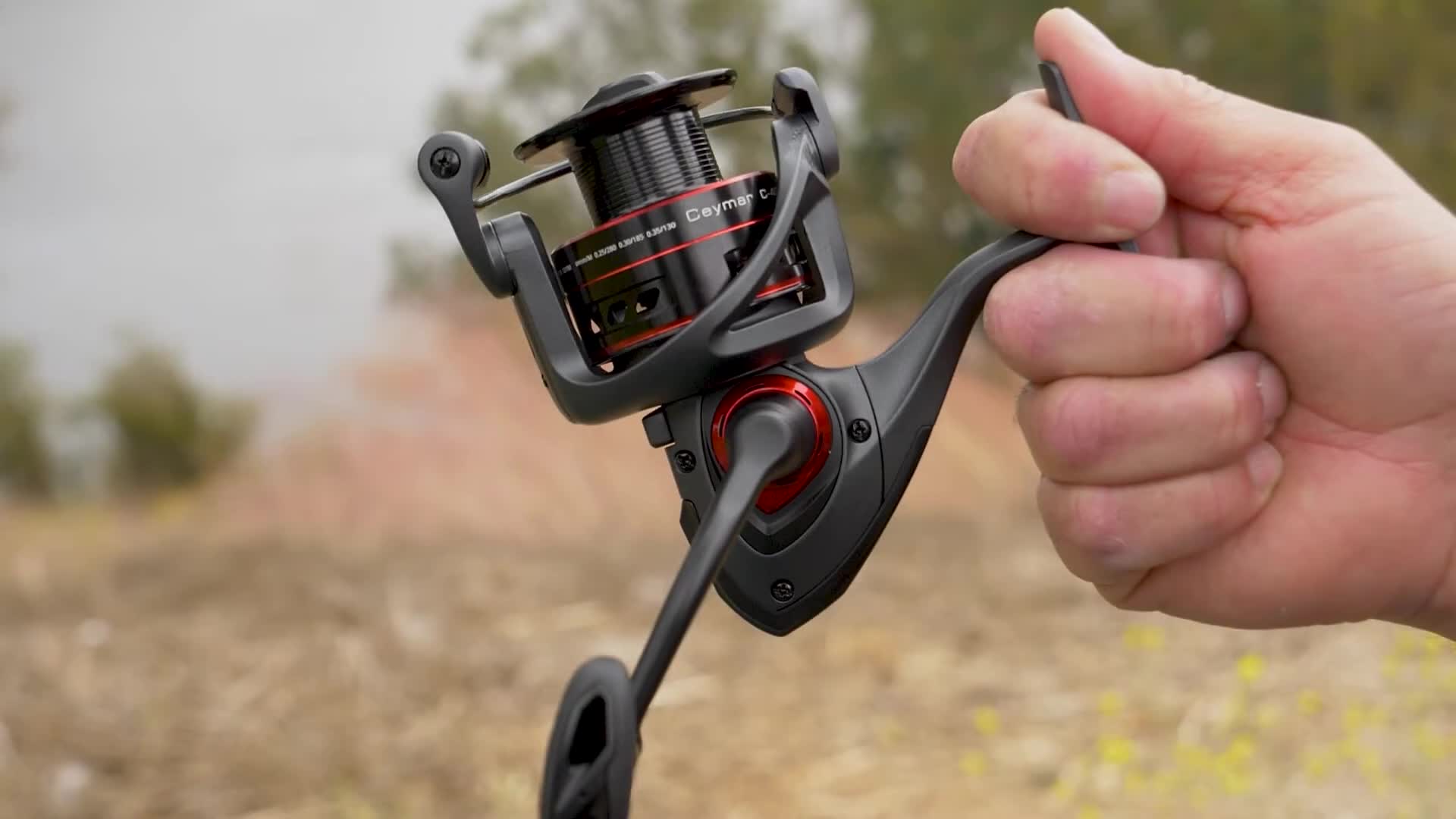 Overview of the Okuma Ceymar A reel, highlighting its corrosion-resistant body.
