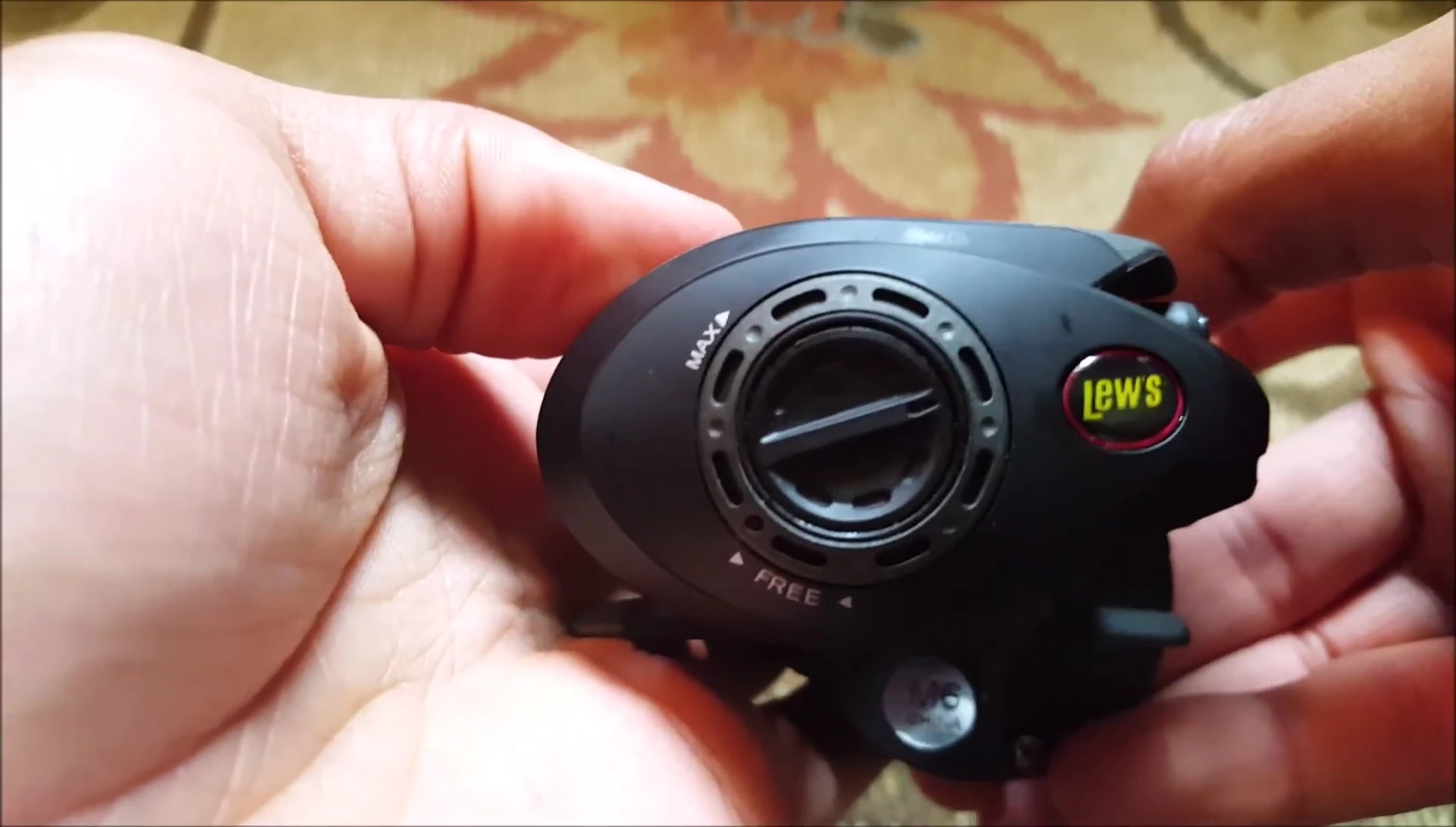 Image showing the external magnetic control dial.