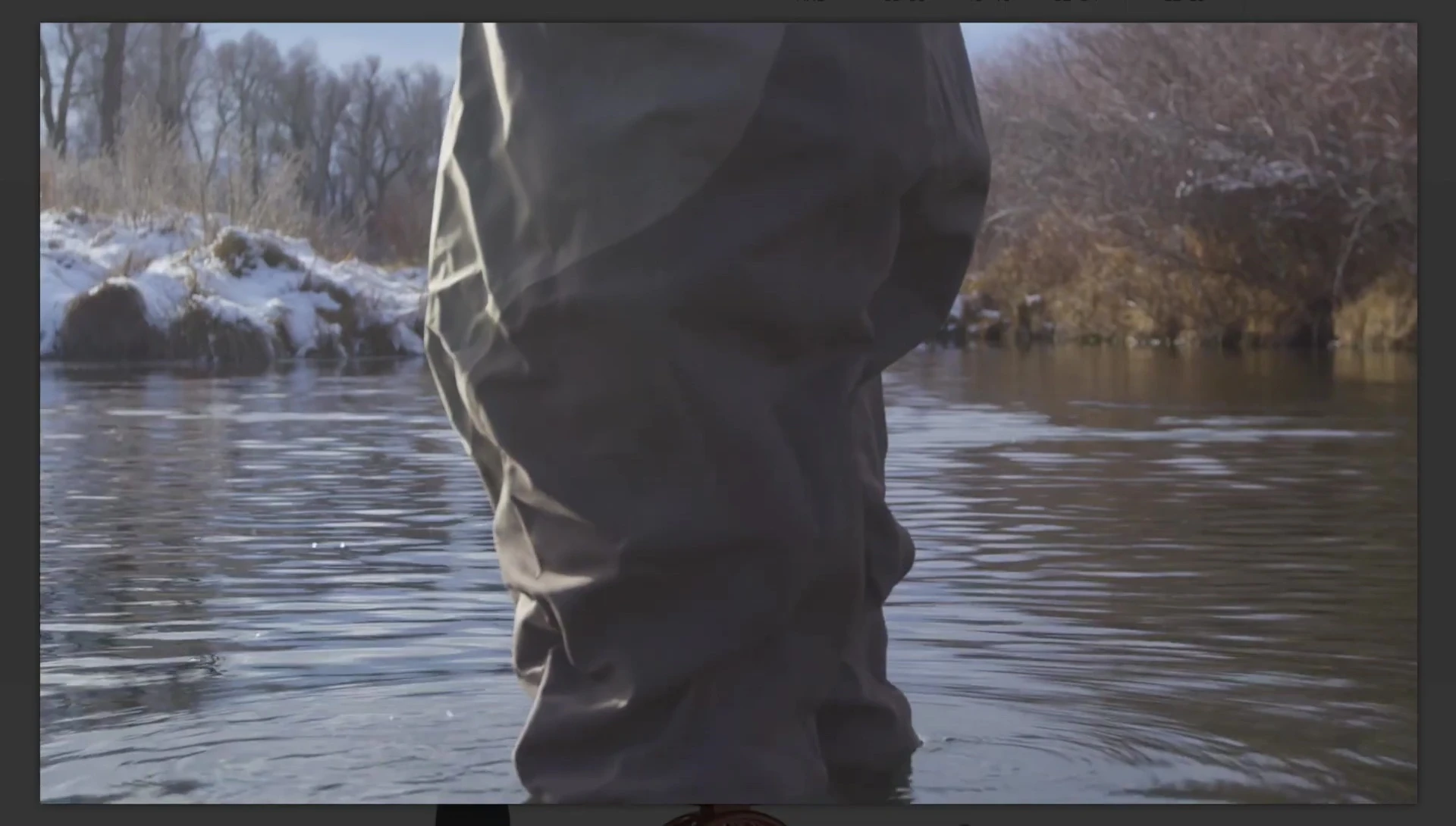 Waterproof zippered pocket detail