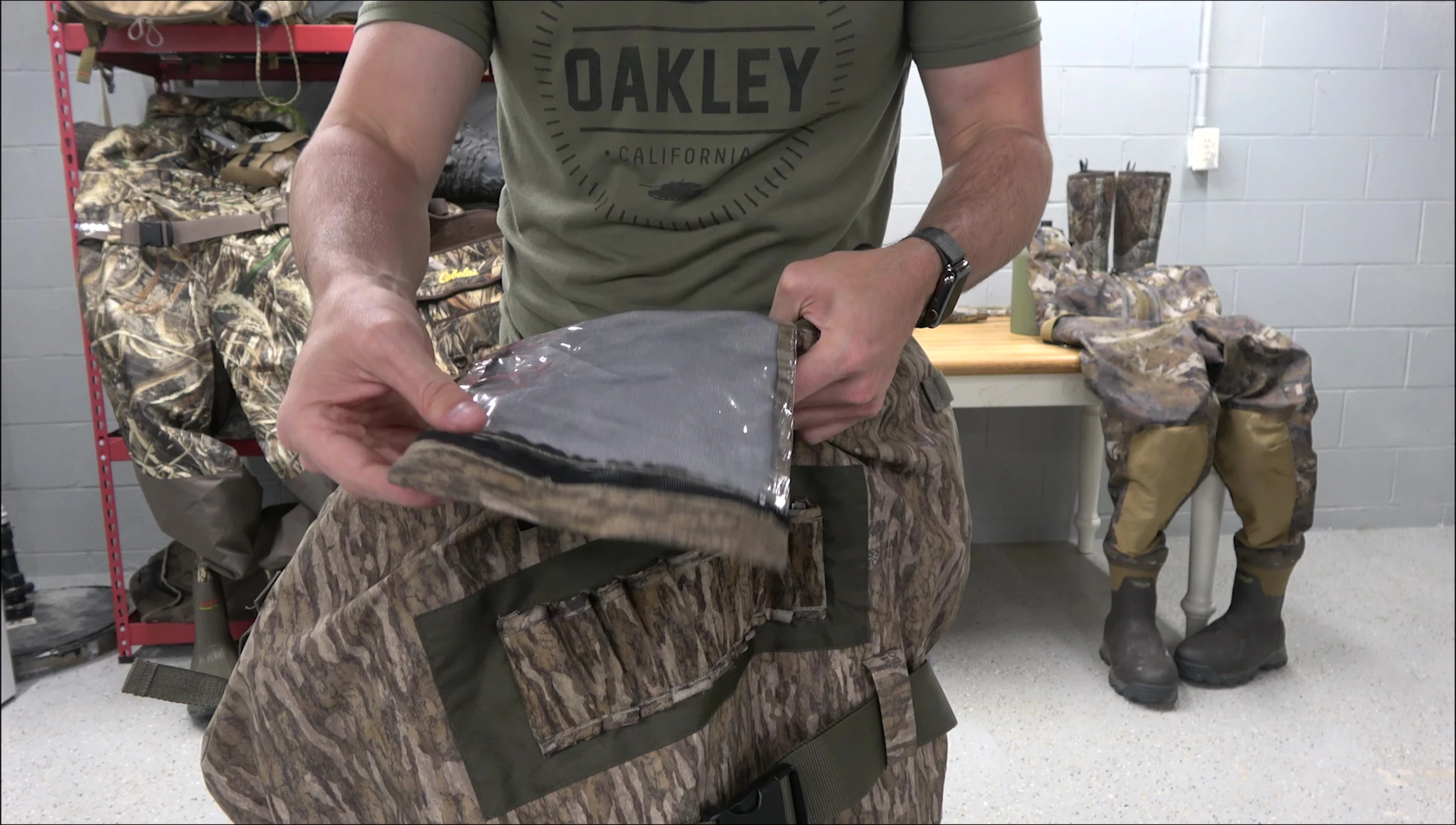Detail of the Frog Toggs wader's features