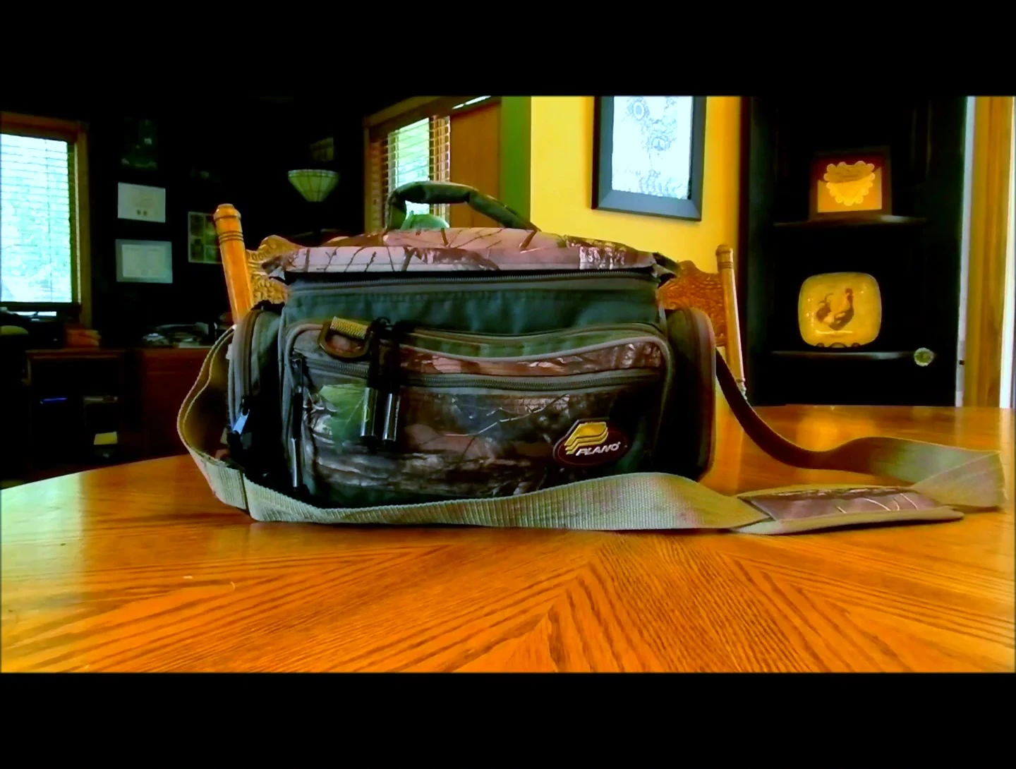 Final shot of the 3600 series bag