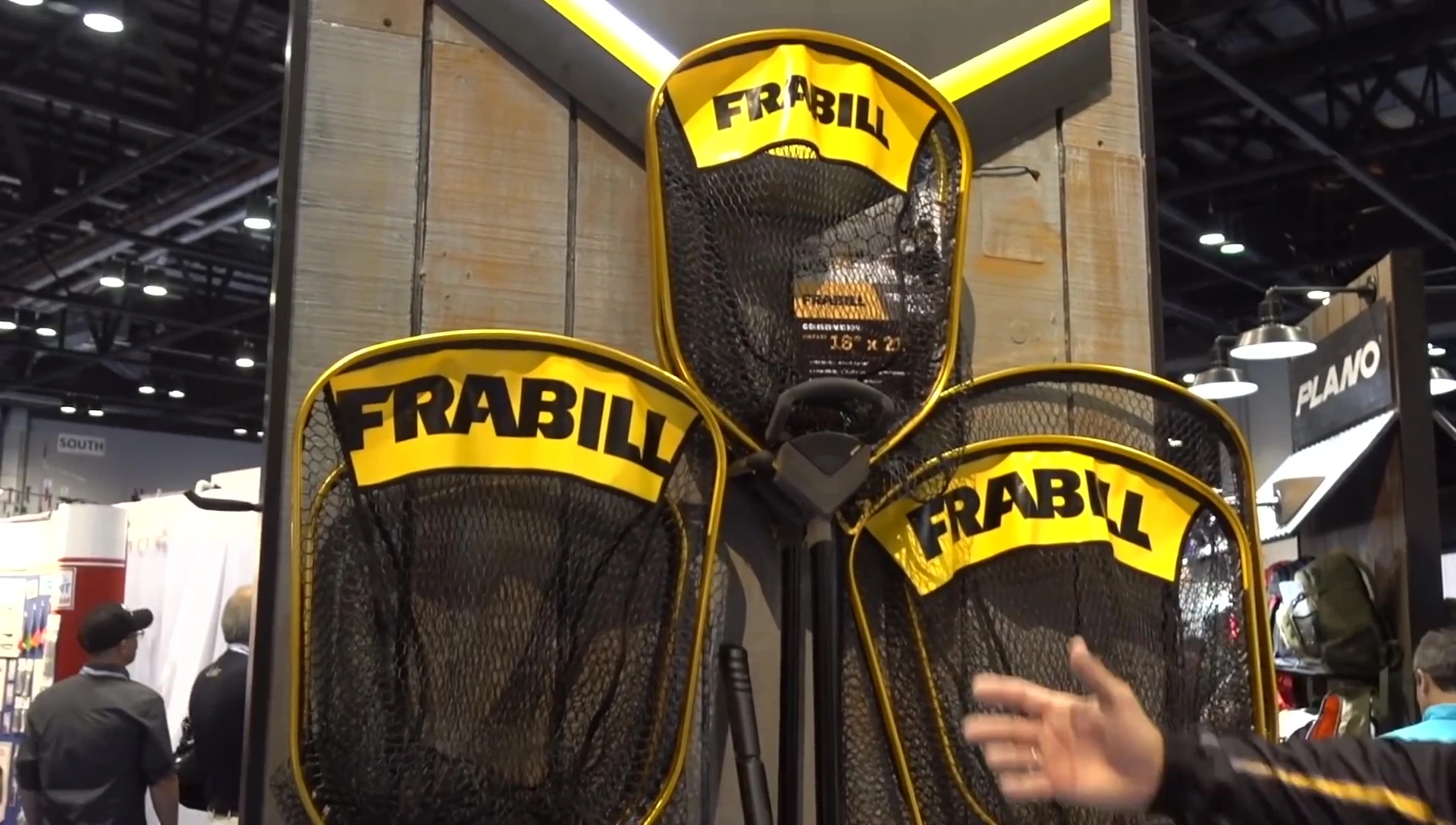 Close-up of the Frabill Trophy Haul net, highlighting the angled net bed