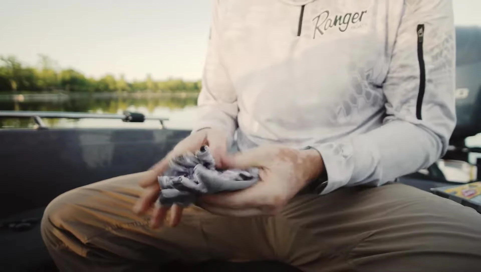 A showcase of the Fish Monkey 365 Guide Glove.
