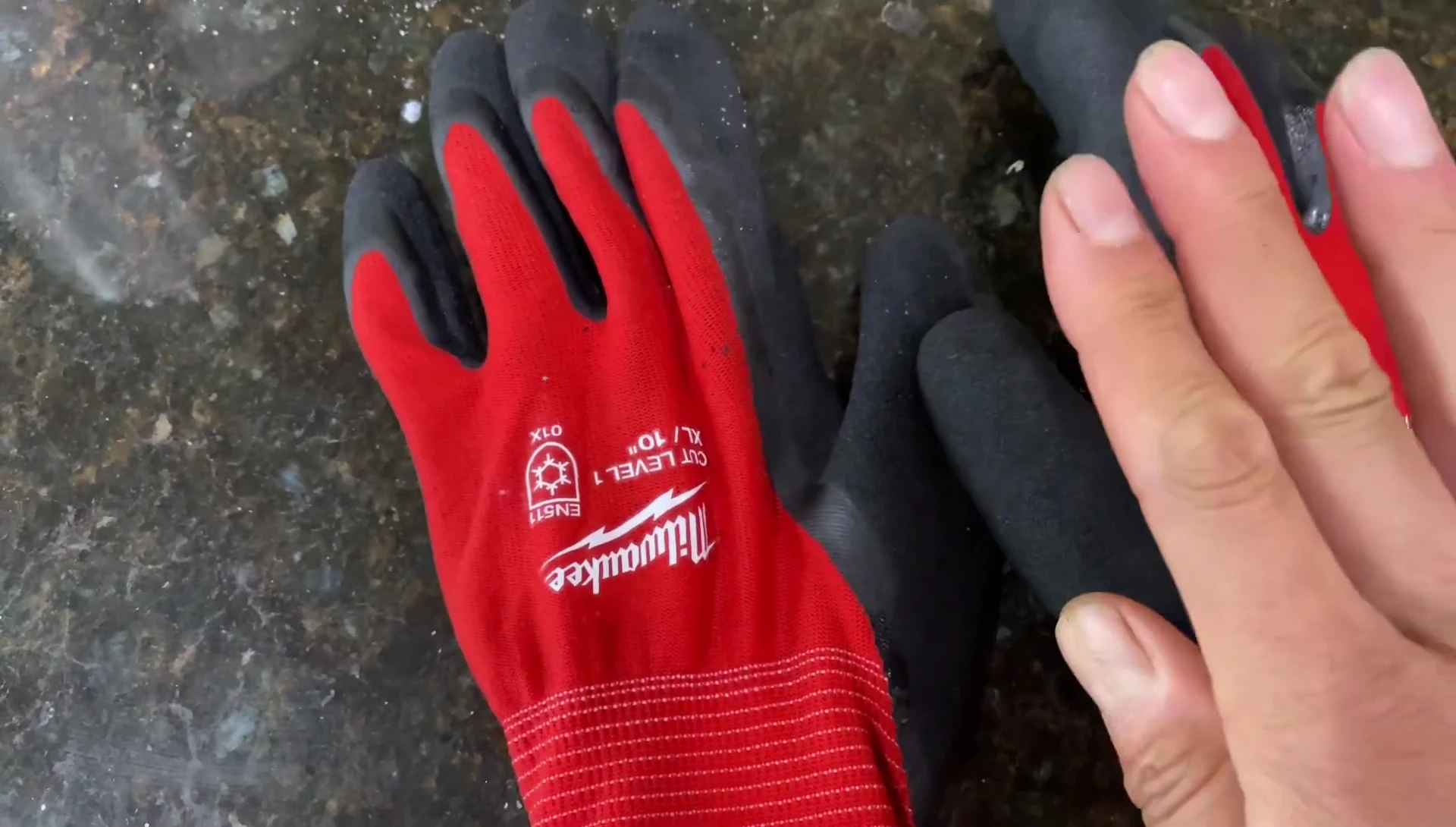 Summary of the benefits of the gloves.