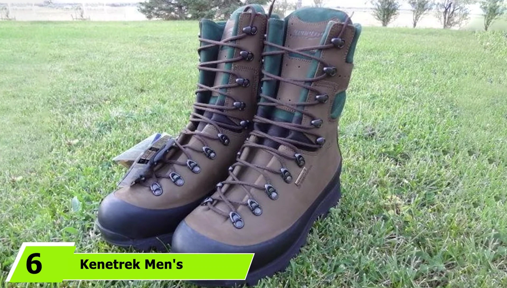 Kenetrek Men's Mountain Extreme 400 Insulated Boots showing the overall design.