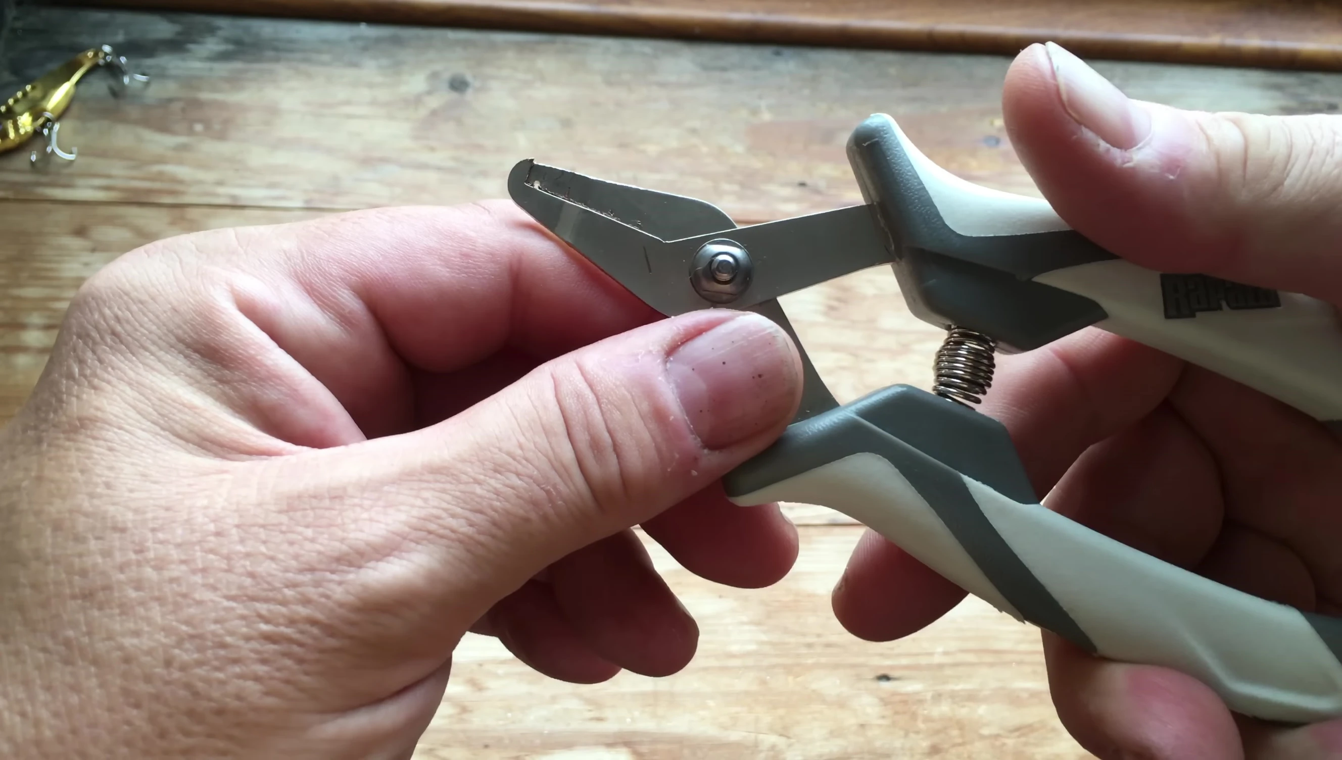 Rapala extra-large split ring pliers shown open