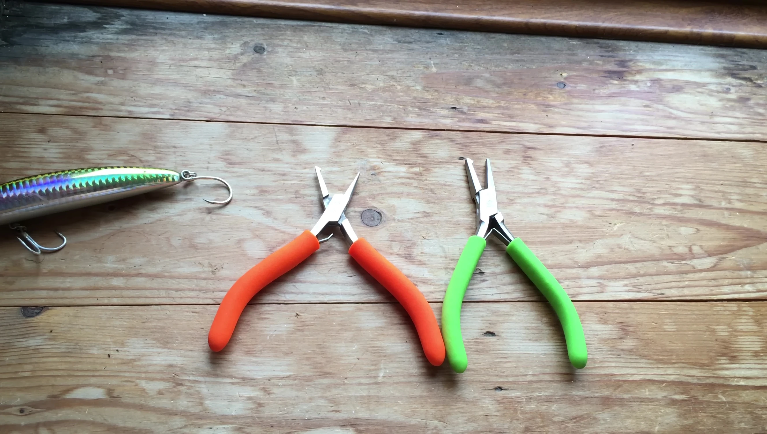 Texas Instruments split ring pliers shown