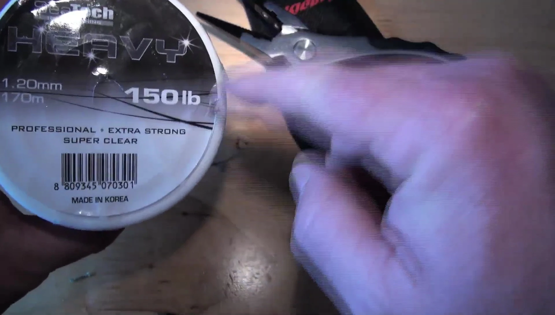 Cutting 150-pound monofilament line