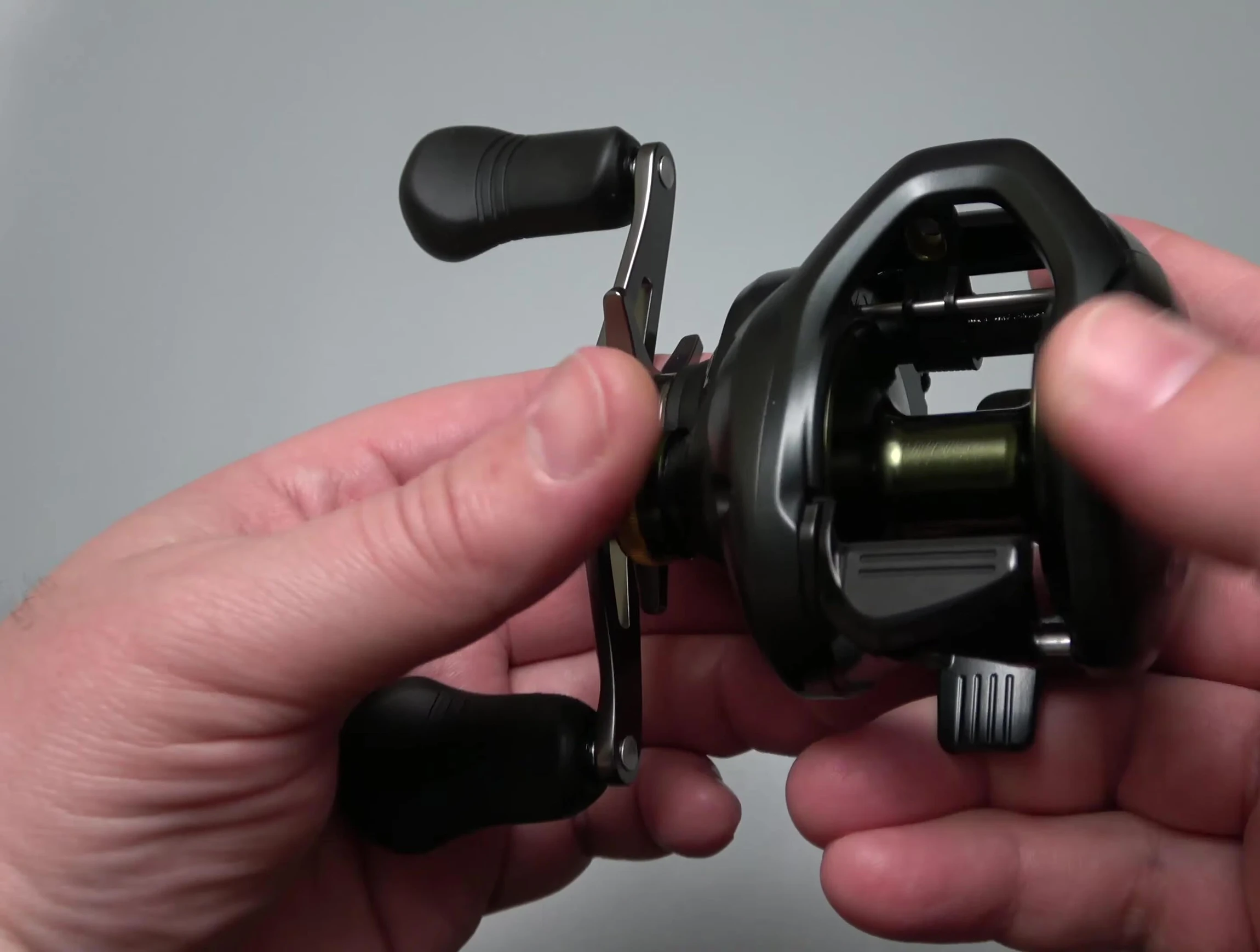 The free spool switch.