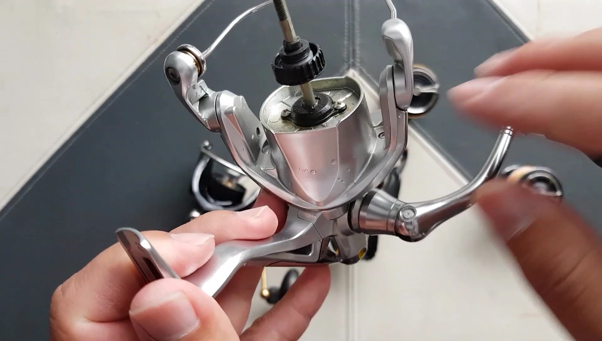 Close-up shot of the Shimano Stradic FK reel's rubber gasket