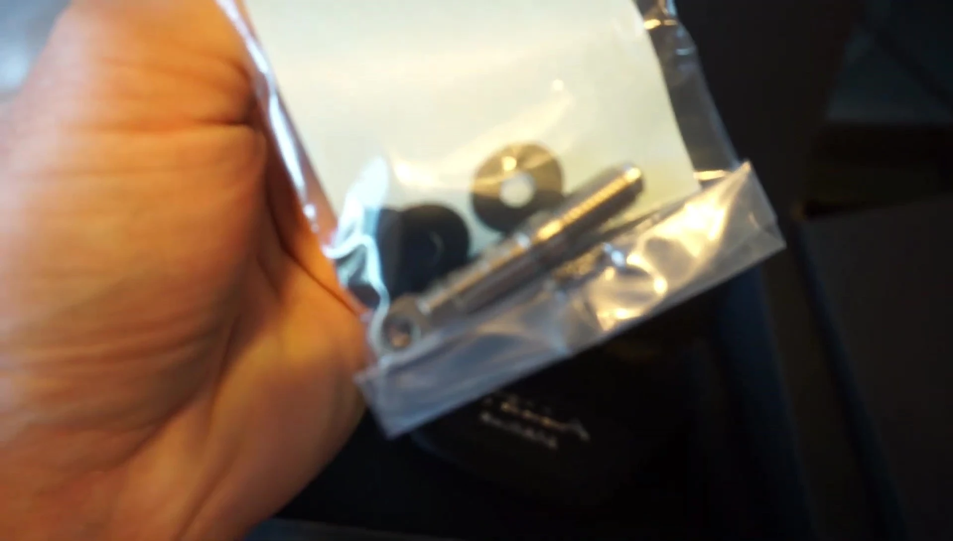 Accessories included: oil, washers, and line protector