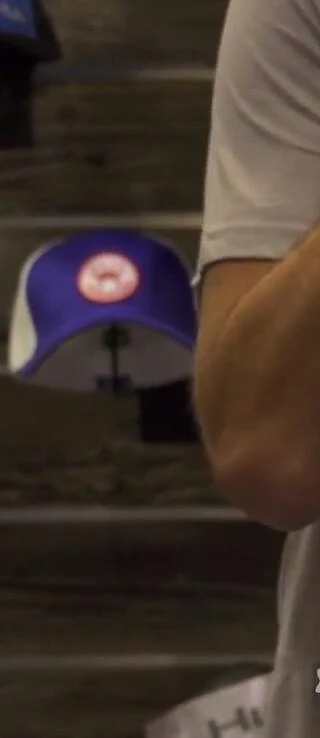 Showcase of the Kryptek camo hat.