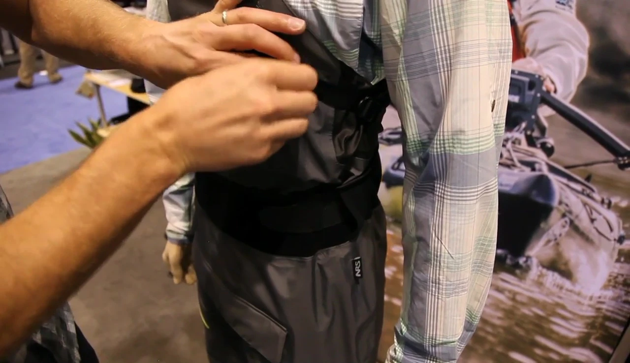 Person demonstrating the adjustments on the Sidewinder Bibs