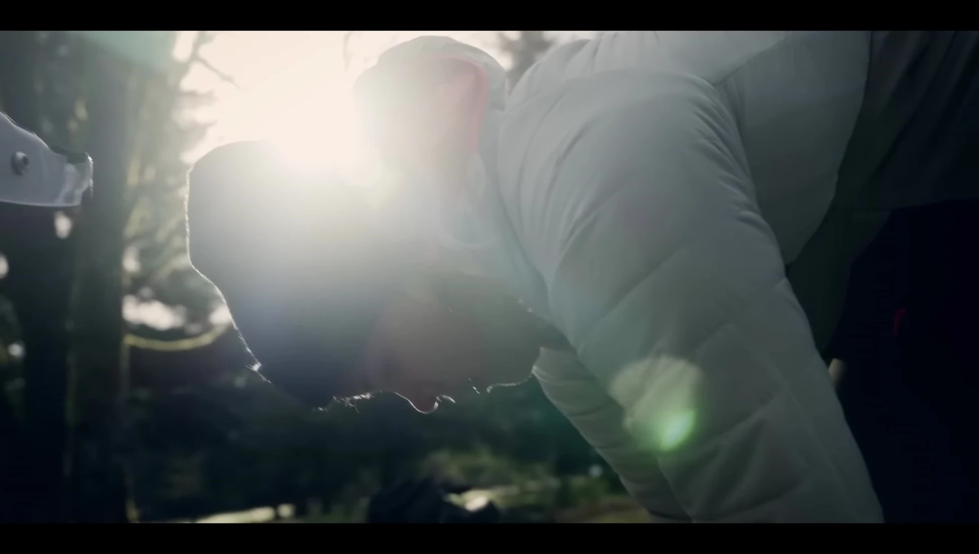 Image highlighting the Gore-Tex branding and collaboration.
