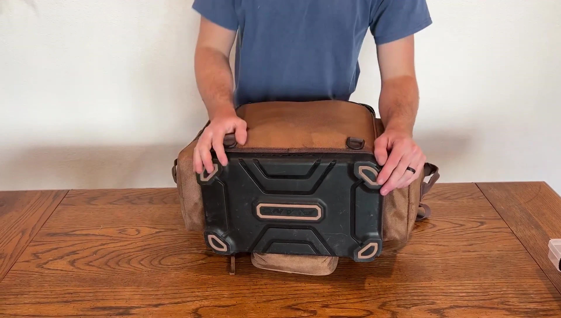 The bottom of the bag showing its solid construction.