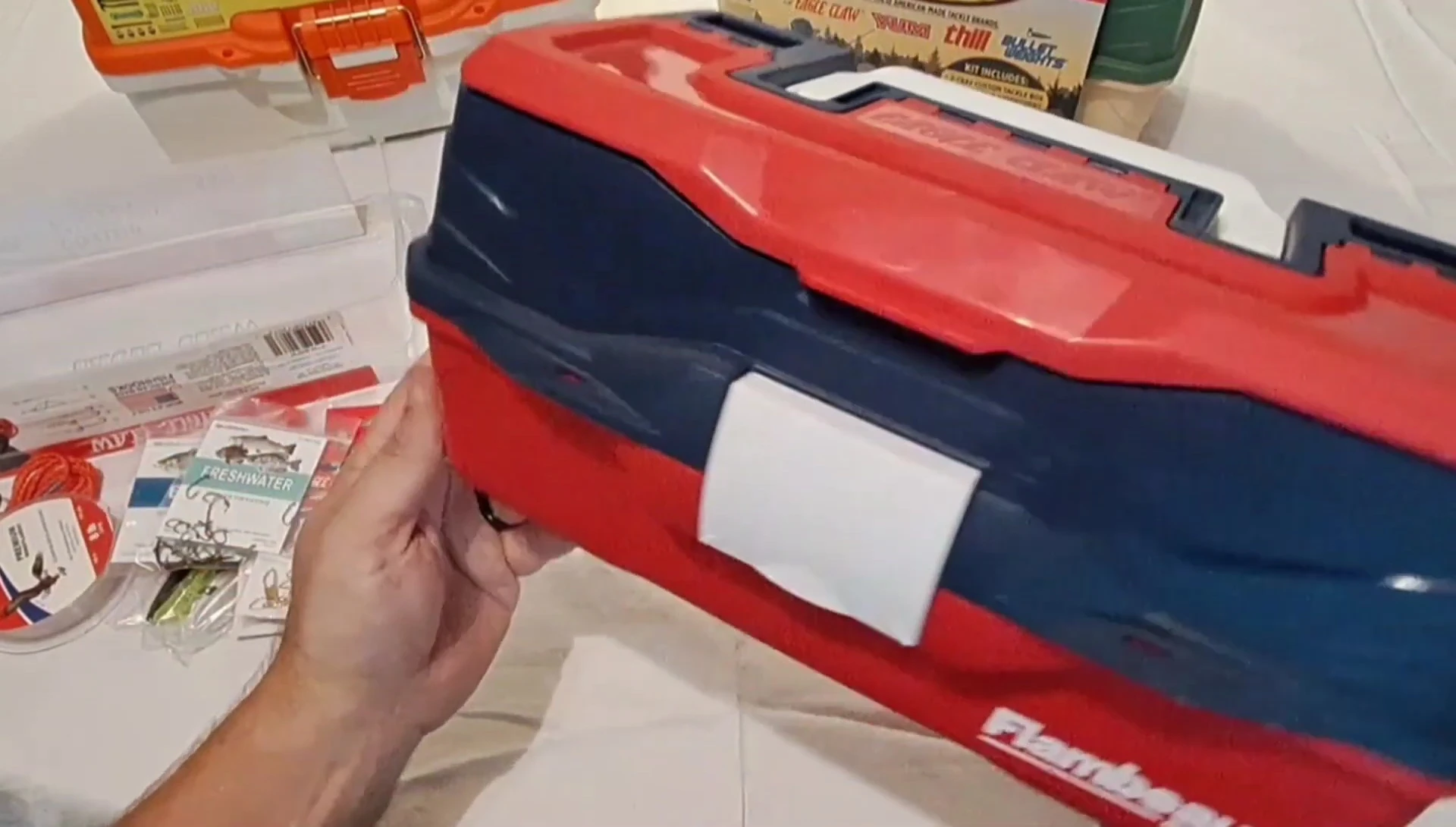 Overview of the tackle box and its contents