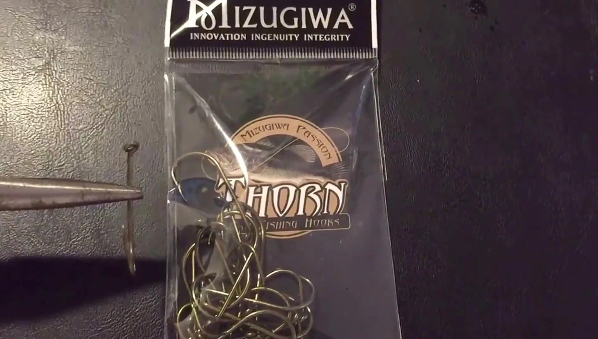 Close-up of Mizu Gwok Thorn Sickle Hooks