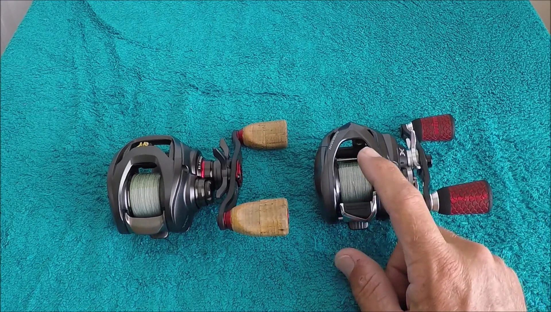 The reviewer comparing the skipping ability of both reels.
