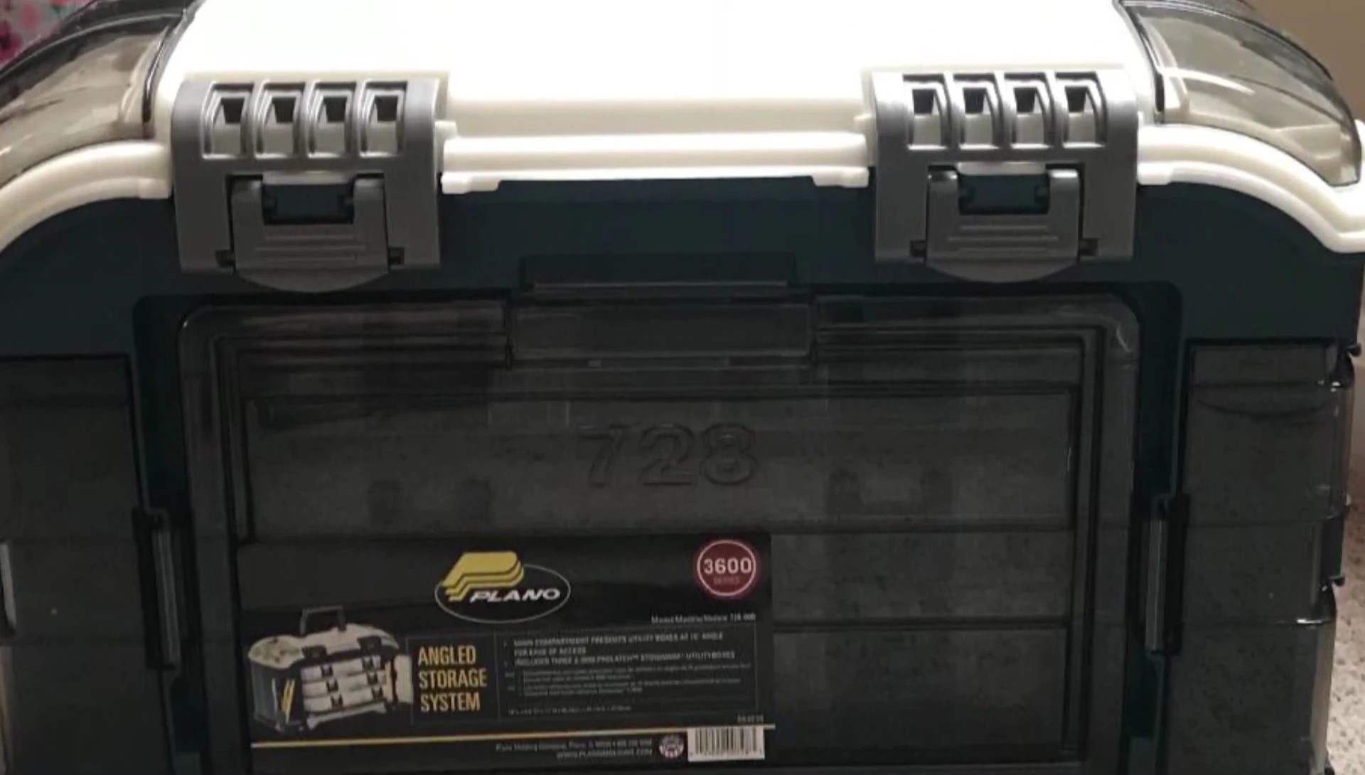 Close-up showing the 15-degree angle