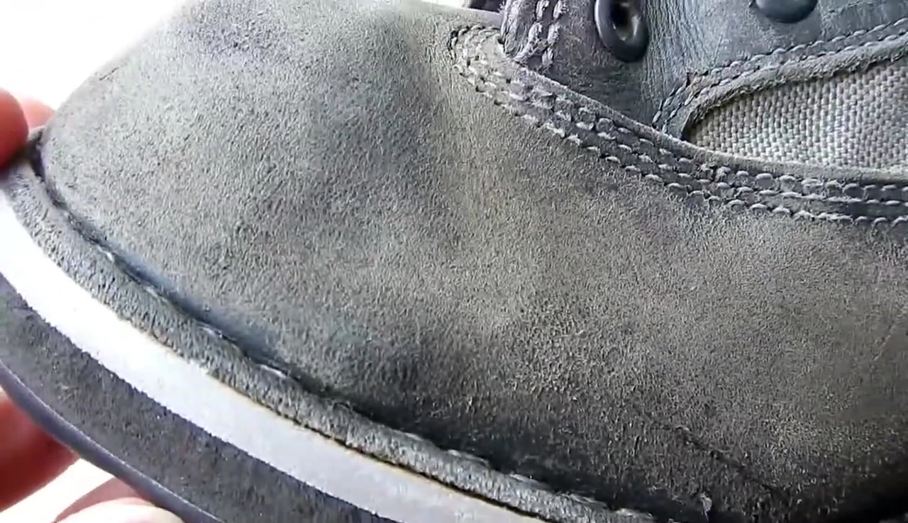 Close-up highlighting the indentation in the toe cap.
