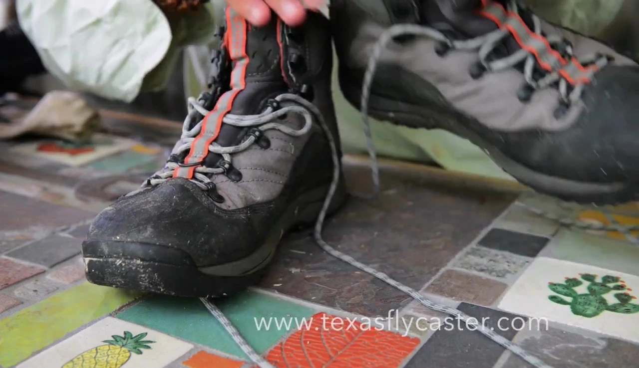 Image showing the neoprene lining inside of the boot.