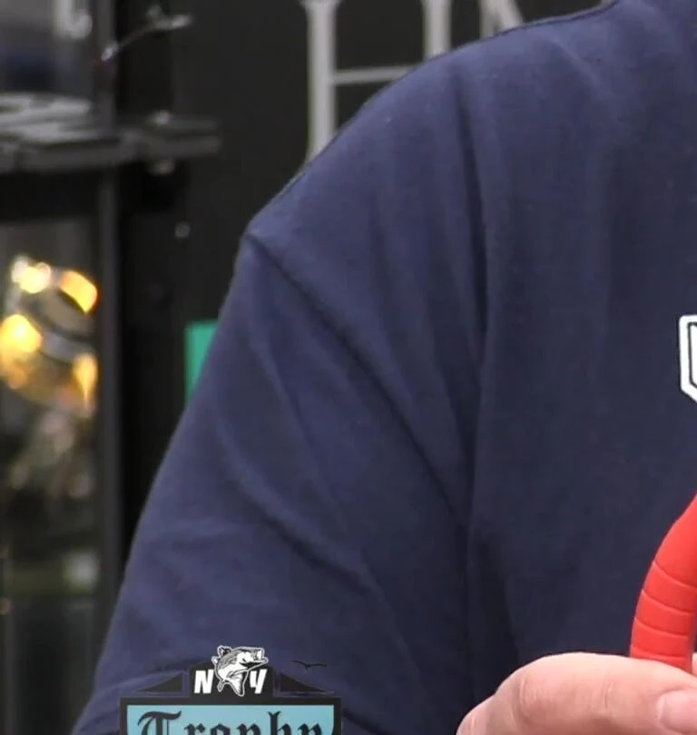 The presenter highlighting the quality of the pliers.