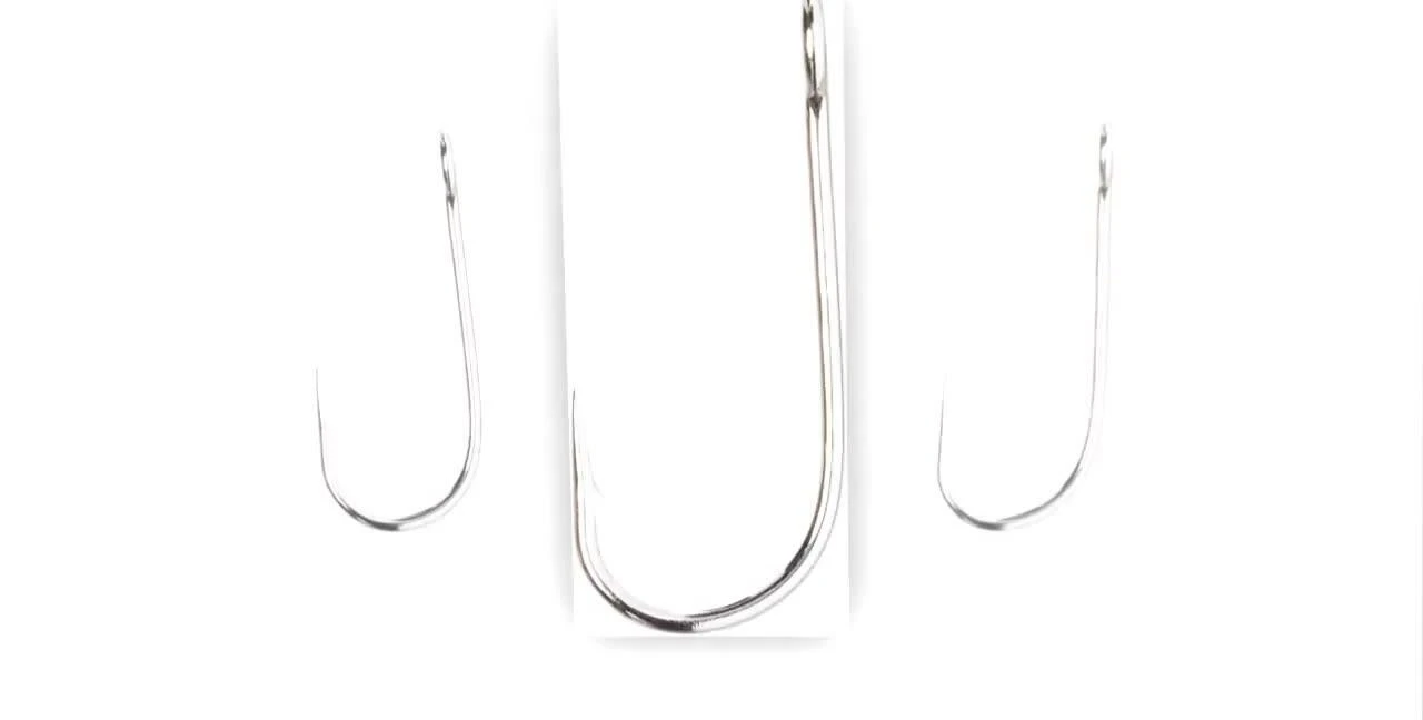 Image highlighting the inspection process to ensure the absence of blemishes in the steel.