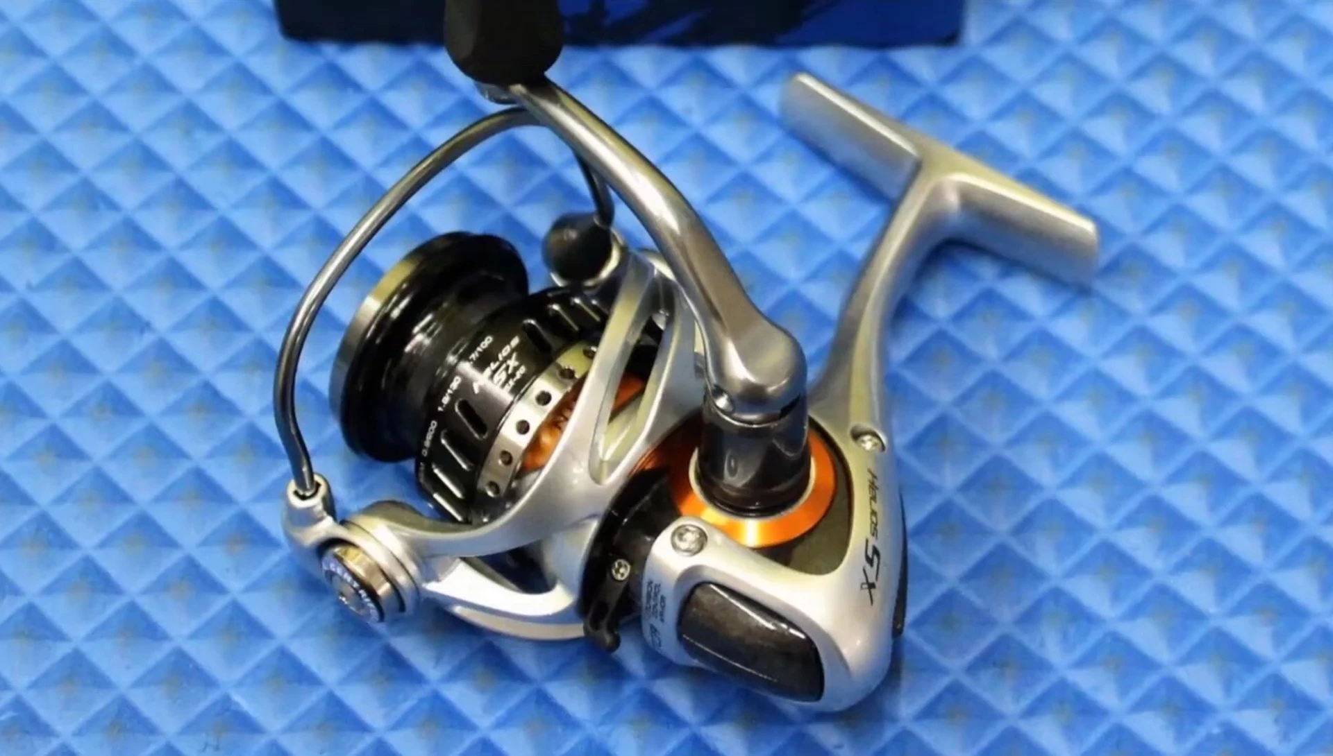 Okuma Helios Ultralight Spinning Reel