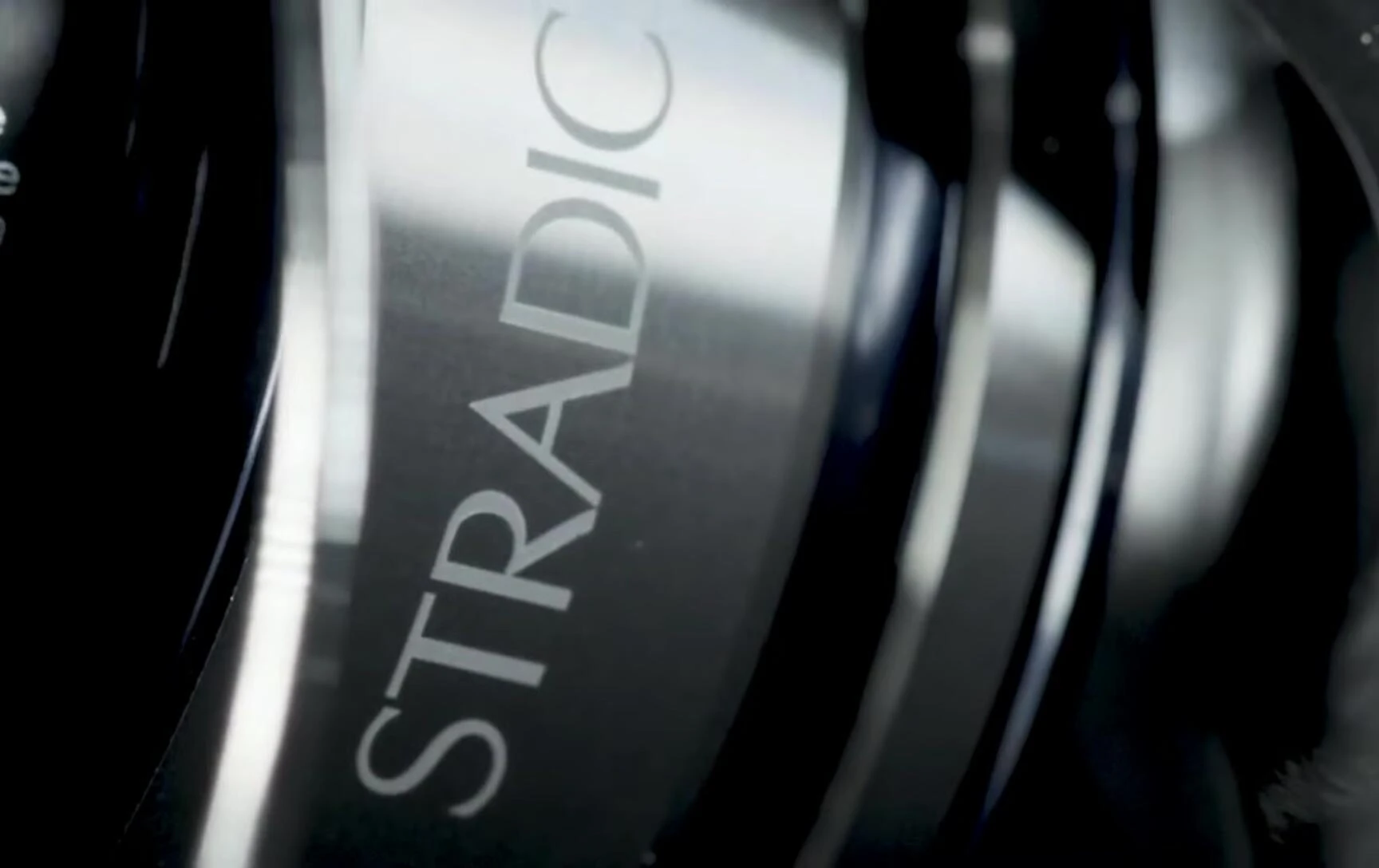 The Shimano Stradic FL in a fishing setting
